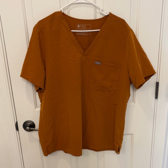 FIGS Catarina Scrub Top in Atlantic Fall - Picture 2 of 5